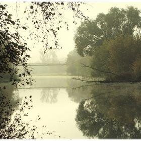 Октябрь. Туман на реке